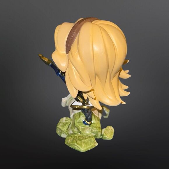 DISCONTINUED Lux Figure Authentic League of Legends Riot Games Merch A17 - Picture 7 of 9